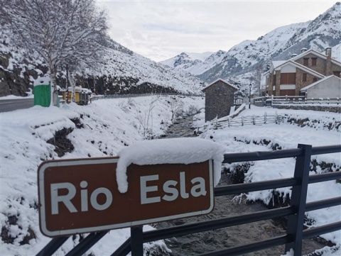 Llánaves de la Reina